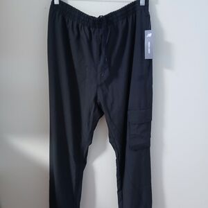 New Balance Men's Black Cargo Pants